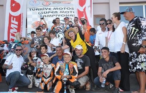 TÜRKİYE SÜPERMOTO ŞAMPİYONASI 4. AYAK YARIŞI SONA ERDİ