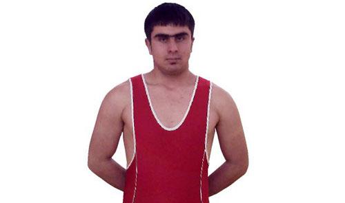 UŞAKLI GÜREŞÇİ TÜRKİYE BİRİNCİSİ OLDU