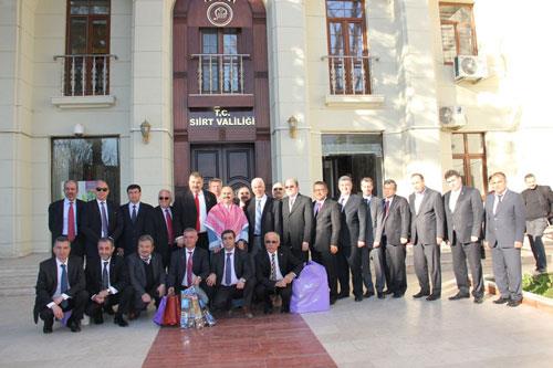 EGELİLER`DEN ÇİVRİLLİ SİİRT VALİSİNE ZİYARET