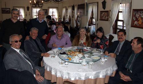 UŞAKLILAR VAKFININ OCAK AYI KAHVALTISI YAPILDI