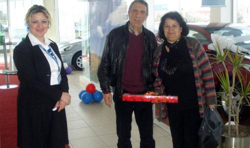ÇİFTÇİOĞLU OTOMOTİV`DEN KADINLAR GÜNÜ VE TIP BAYRAMINA ÖZEL KOKTEYLLİ TANITIM