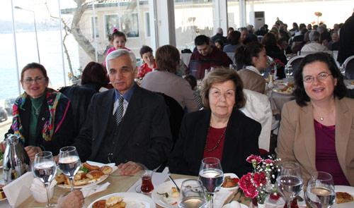 UŞAKLILAR VAKFININ ŞUBAT AYI KAHVALTISI YAPILDI