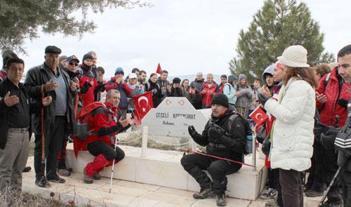 UŞAKLI DAĞCILAR ÇEÇELİ KARA MURAT İÇİN YÜRÜDÜ