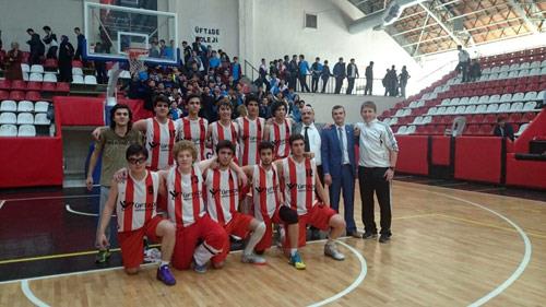 ÜFTADE KOLEJİ BASKETBOLDA YİNE 1 NUMARA