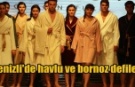 Denizli'de havlu ve bornoz defilesi