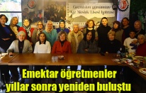 Emektar öğretmenler yıllar sonra yeniden buluştu