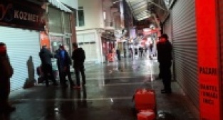 UŞAK'TA İNTİHAR TEŞEBBÜSÜ