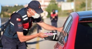    Uşak'ta Jandarma ekiplerinin bayram mesaisi 