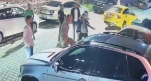 Uşak'ta Kardeş Kardeşi Öldürdü Olay Anı Güvenlik Kameralarında