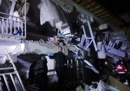 Elazığ da deprem
