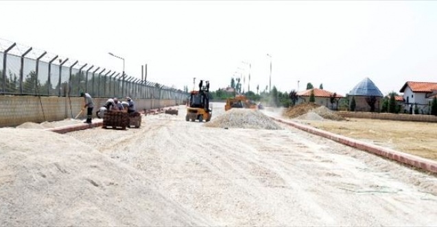 Meramda Eskiyol İle Yeniyol Birbirine Bağlanıyor