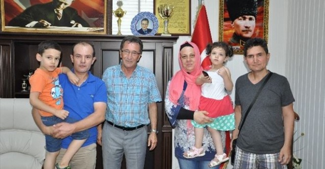 İşid Tarafından Kaçırılan Ve Sonra Resen Emekli Edilen Astsubay Özgür Örsten Başkan Kamil Sakaya Ziyaret