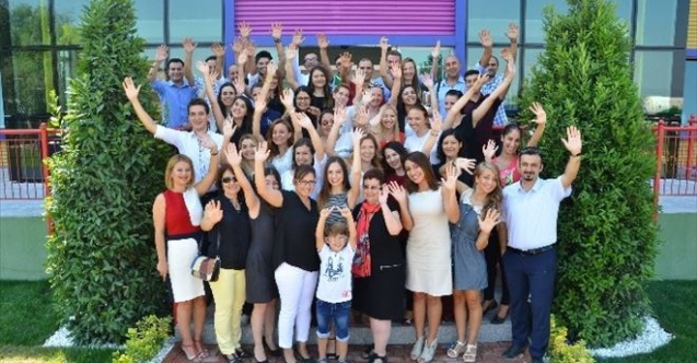 Manisa Amerikan Kültür Koleji Dev Öğretmen Kadrosuyla Öğrencilerini Bekliyor