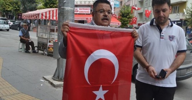 Bilecik Esnafı Bayraklarla Donandı