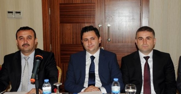 Türkiyede 2 Kişi Bir Emekliyi Finanse Ediyor