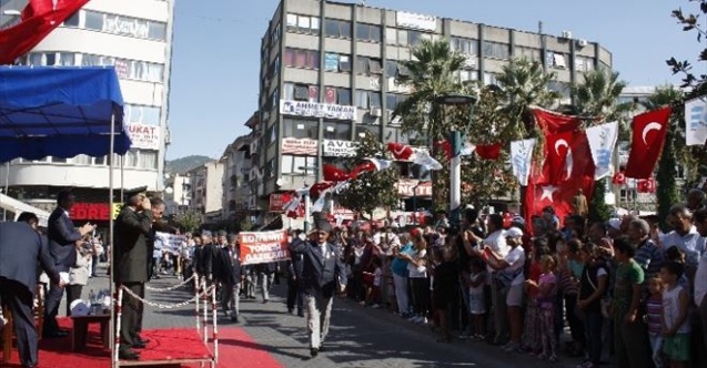 Edremit Düşman İşgalinden Kurtuluşunu Kutladı