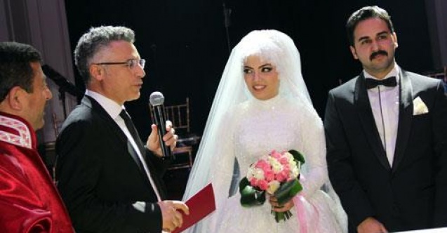 KARAHALLILI GENCER AİLESİNİN MUTLU GÜNÜ 