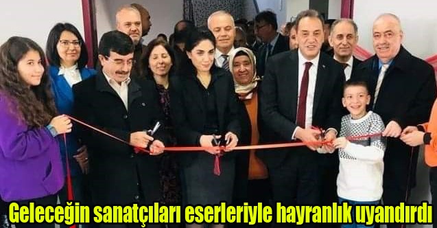Geleceğin sanatçıları eserleriyle hayranlık uyandırdı